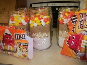 Craft Ideas on Halloween Craft Idea With M M   S Candy Corn White Chocolate And