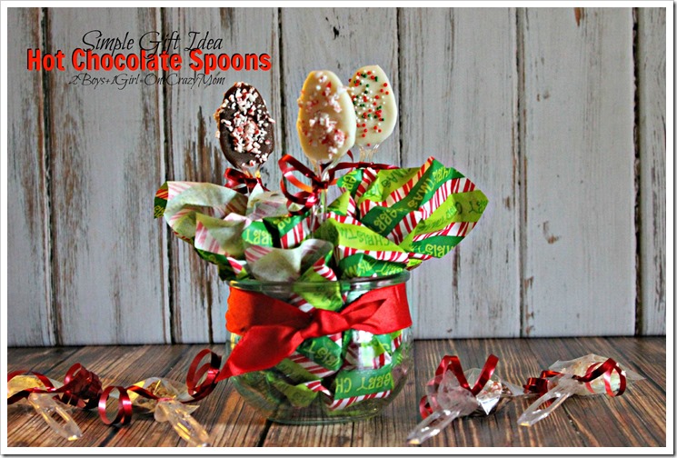 Make your own #DIY Chocolate Spoons for the Christmas Holidays #Recipe