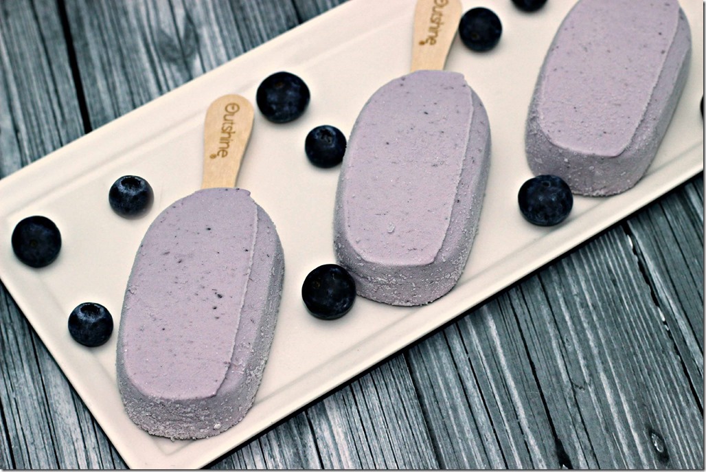 Make #OutshineSnacks the perfect treat on a hot summer day 