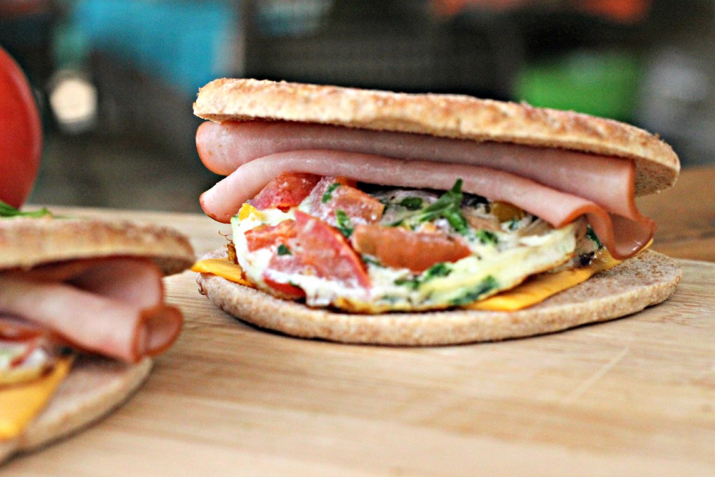 Breakfast Sandwich can be a #SimpleTreat with Weight Watchers #Recipe