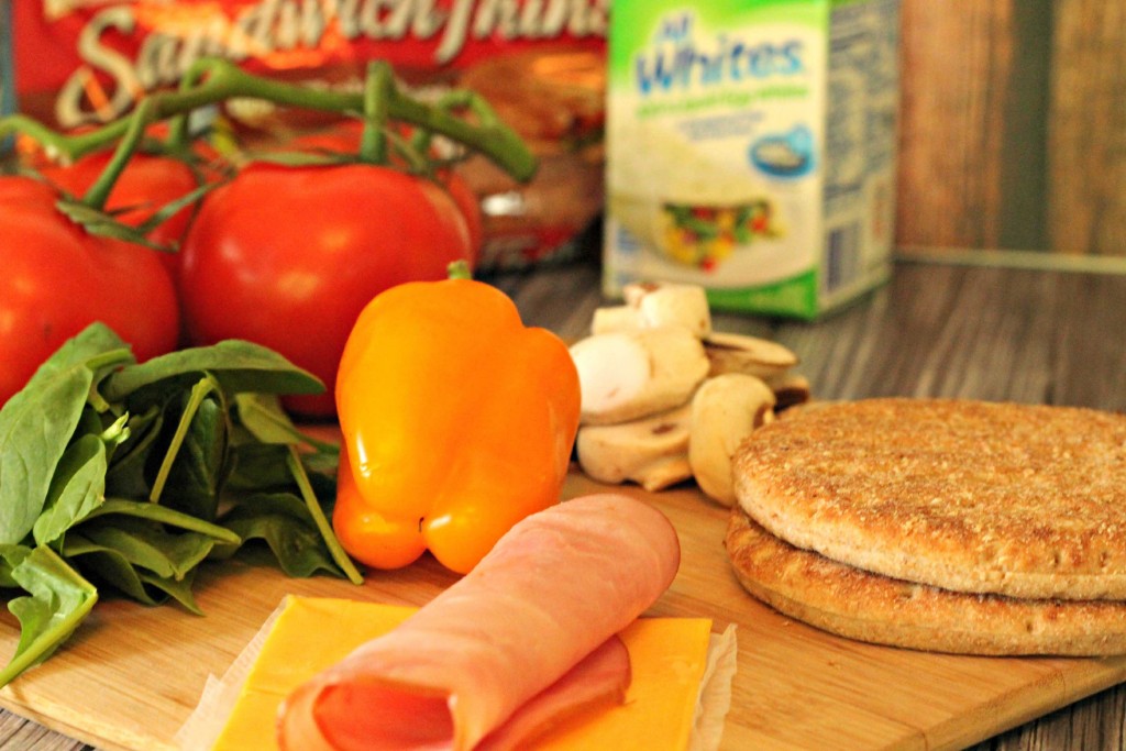 create a delicious and light breakfast sandwich #Smartertreats