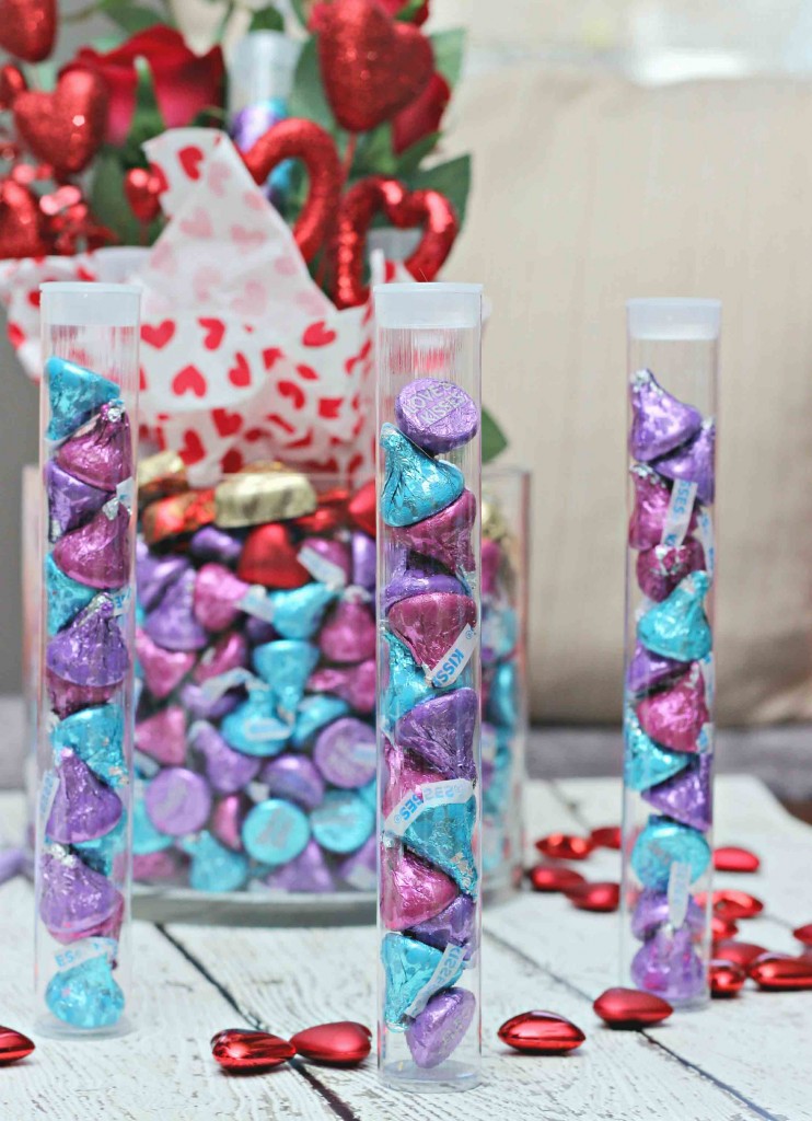 Share your valentine with some chocolate for everyone #HSYMessageOfLove