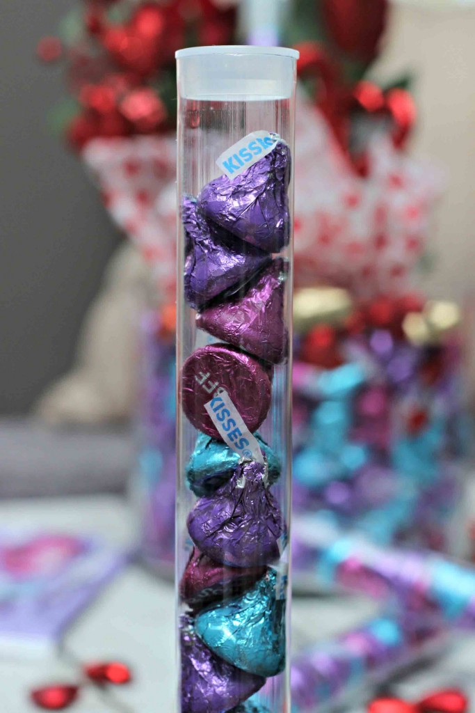 share some chocolate with your love this valentine day #HSYMessageOfLove