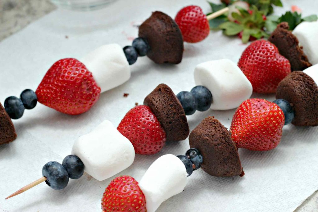 fruit-kabobs-are-easy-to-make-