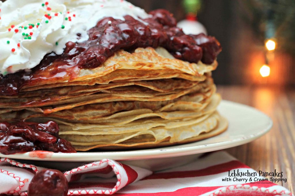 lebkuchen-pancakes-christmas-breakfast