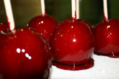 Sunday Brunch – Candy Apples…