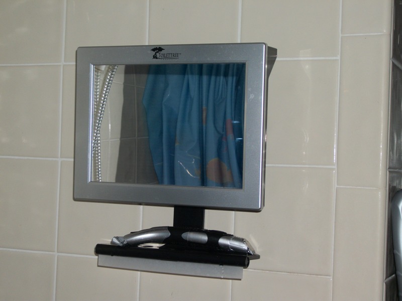 Holiday Gift Giveaway… Wednesday