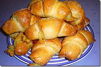 Sunday Brunch: Ham and Cheese Crescent rolls