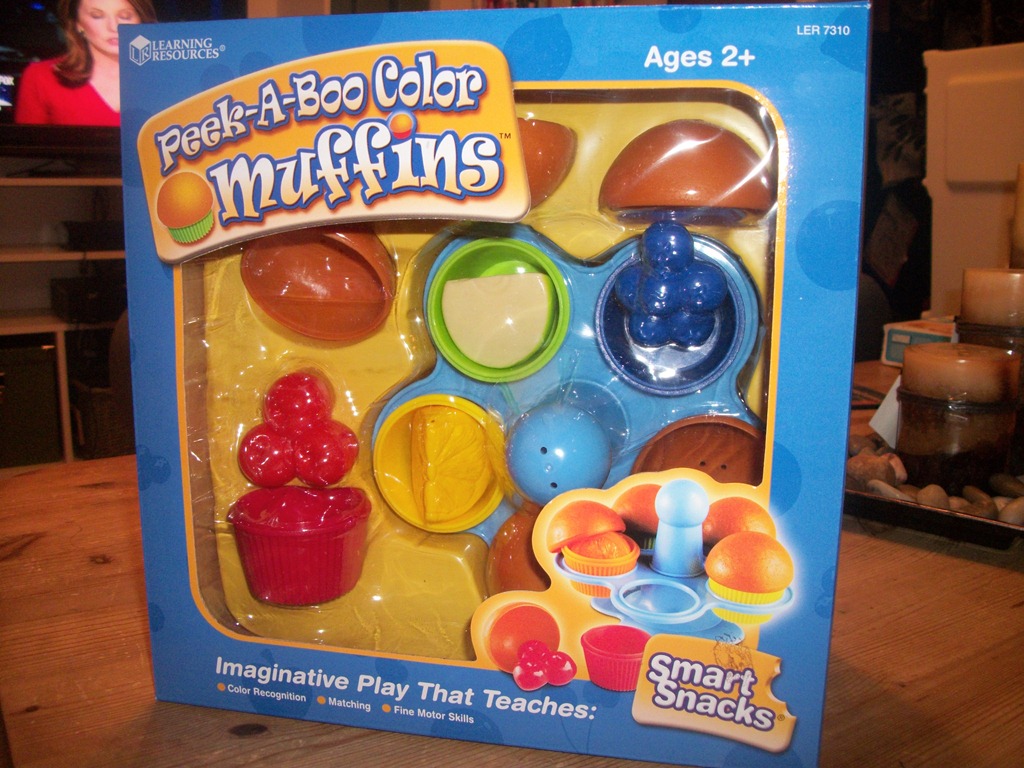 Smart Snacks® Peek-A-Boo Color Muffins {Review & Giveaway}
