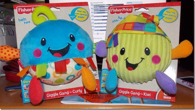 Fisher-Price Giggle Buddies arrived {Review & Giveaway}