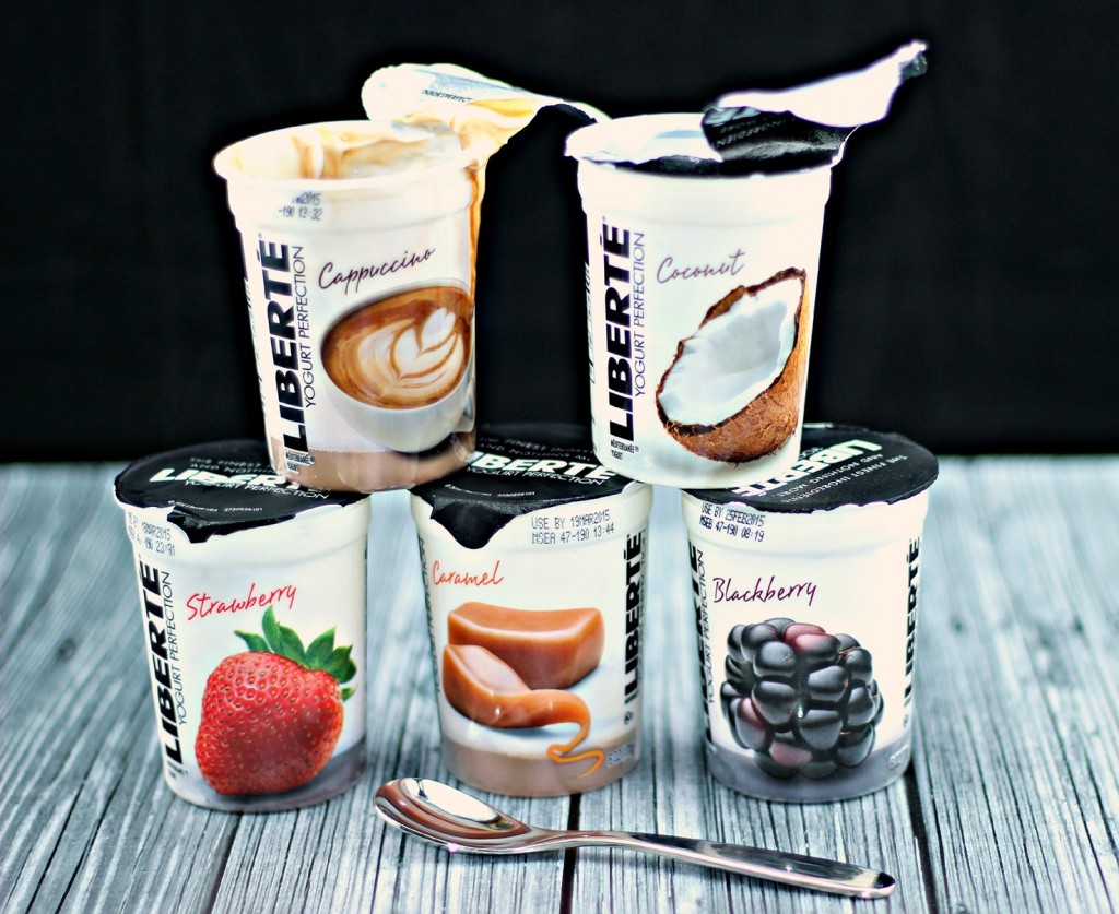 Simple way to create a #YogurtPerfection in the morning with Publix Liberté yogurt